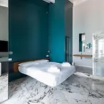 Vulcano Palace *