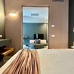 Vulcano Palace * Castro (Lombardy)