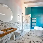 Vulcano Palace *