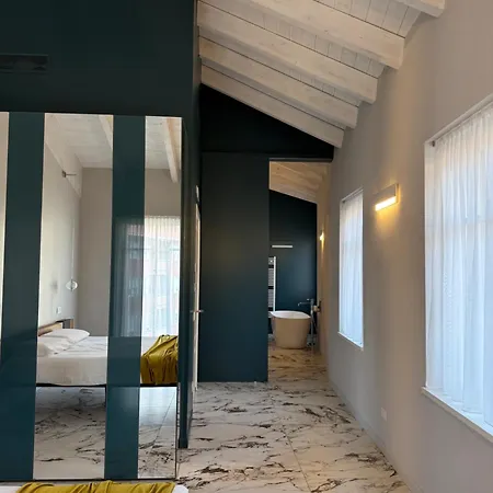 Vulcano Palace *
